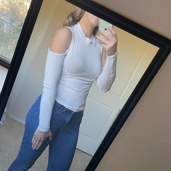 American Eagle Outfitters Tops - American Eagle Outfitters White Mock Neck Cold Shoulder Top, S